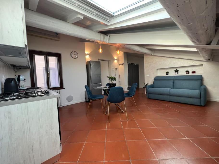 Residenza Corridoni 38 Apartment Mantova Ngoại thất bức ảnh